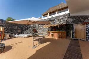 11 Bedroom Villa - Armeñime (37)