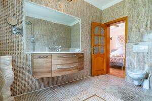 11 Bedroom Villa - Armeñime (46)