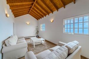 4 Bedroom House - Vera de Erques (0)