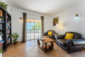 5 Bedroom House - Piedra Hincada (6)