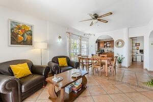 5 Bedroom House - Piedra Hincada (7)