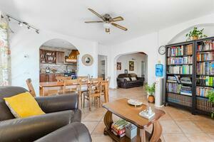 5 Bedroom House - Piedra Hincada (8)