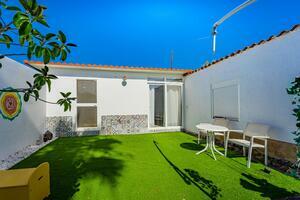 5 Bedroom House - Piedra Hincada (27)