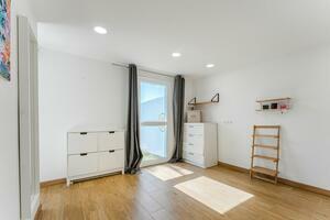 5 Bedroom House - Piedra Hincada (32)