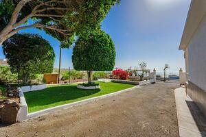 5 Bedroom House - Piedra Hincada (33)