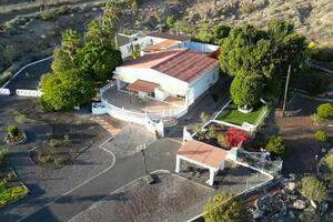 5 Bedroom House - Piedra Hincada (41)
