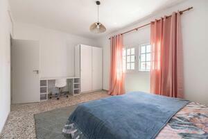 5 Bedroom Building - San Isidro (1)