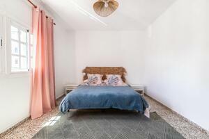 5 Bedroom Building - San Isidro (2)