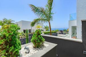 5 Bedroom Villa - La Caleta (28)