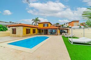 4 Bedroom Villa - Tacoronte - Parque Atlántico (1)