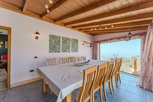 6 Bedroom Villa - San Miguel (10)