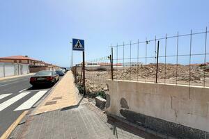 Adosado de 3 dormitorios - El Médano (12)