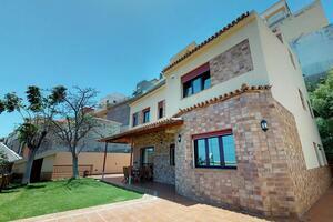 6 Bedroom Villa - Santa Cruz (62)