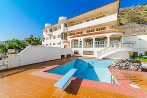 Villa di 8 Camere - Santa Cruz (30)