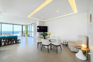 Luxury 5 Bedroom Villa - El Madroñal (17)