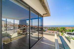 Luxury 5 Bedroom Villa - El Madroñal (46)