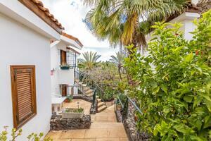 27 Bedroom Building - Chayofa (14)