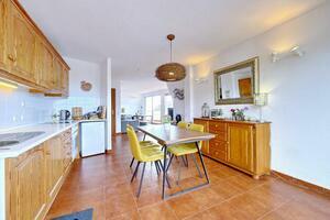 27 Bedroom Building - Chayofa (31)