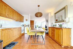 27 Bedroom Building - Chayofa (33)