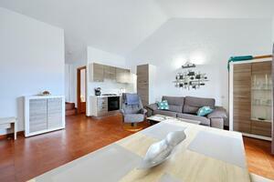 27 Bedroom Building - Chayofa (49)