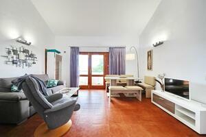 27 Bedroom Building - Chayofa (51)