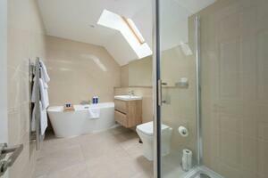 Villetta a schiera di 2 Camere - International (13)