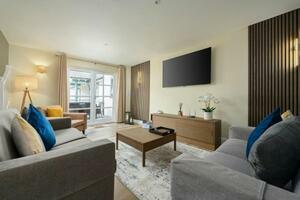 3 Bedroom Townhouse - International (8)