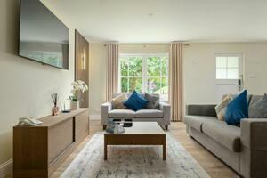 3 Bedroom Townhouse - International (10)