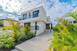 Villa de 5 dormitorios - El Madroñal (39)