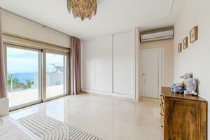 5 Bedroom Villa - Roque del Conde (22)