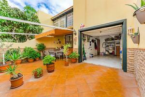 3 Bedroom Townhouse - Las Rosas (23)