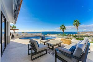 Villa de Lujo de 4 dormitorios - San Eugenio Alto (3)