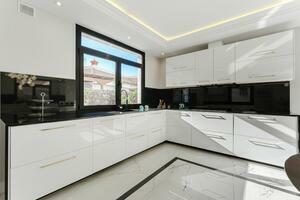 Villa de Lujo de 4 dormitorios - San Eugenio Alto (35)