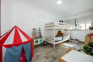 Apartamento de 4 dormitorios - Playa San Juan (7)