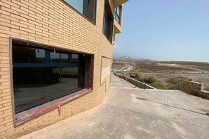 Business - Los Abrigos (1)