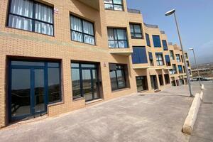 Business - Los Abrigos (2)