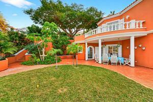 5 Bedroom Villa - San Eugenio Bajo (4)