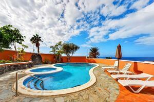 5 Bedroom Villa - San Eugenio Bajo (9)