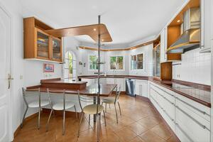 5 Bedroom Villa - San Eugenio Bajo (15)