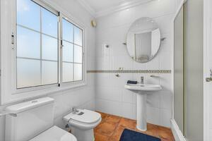 5 Bedroom Villa - San Eugenio Bajo (21)