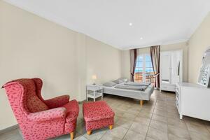 5 Bedroom Villa - San Eugenio Bajo (25)