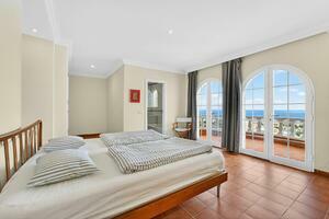 5 Bedroom Villa - San Eugenio Bajo (27)