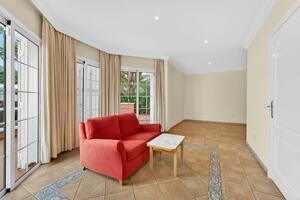 5 Bedroom Villa - San Eugenio Bajo (32)