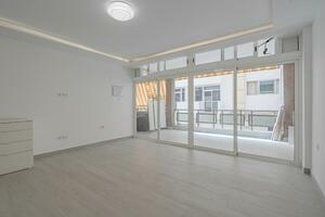 2 Bedroom Apartment - Los Cristianos (9)