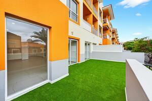 2 Bedroom Apartment - Callao Salvaje - Un Posto al Sole — photo 16 of 19