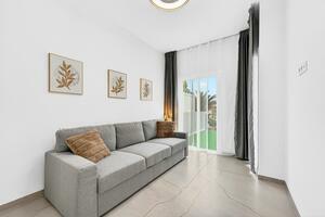 2 Bedroom Apartment - Callao Salvaje - Un Posto al Sole — photo 10 of 19