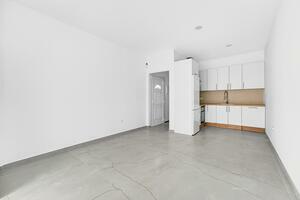1 Bedroom Apartment - Callao Salvaje - Un Posto al Sole — photo 3 of 17