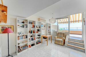 1 Bedroom Penthouse - Puerto de Santiago - Edificio Eva — photo 4 of 18