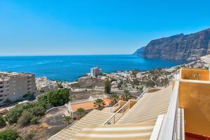 1 Bedroom Penthouse - Puerto de Santiago - Edificio Eva — photo 17 of 18