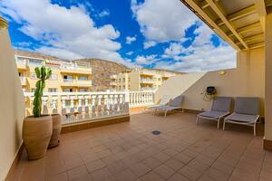 Appartement de 2 chambres - Palm Mar - Residencial Primavera — photo 1 of 17